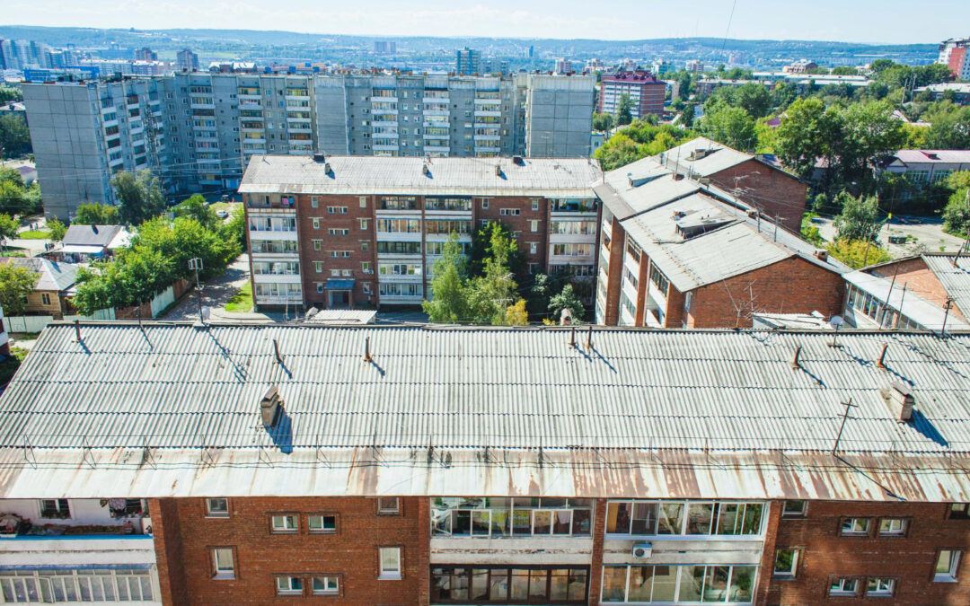 Signs Your Flat Roof Needs Repair or Replacement